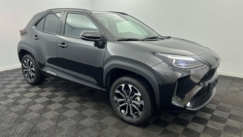Aperçu du véhicule : Hybride 130ch 2WD Design Noir Intense avec 2150€ d'équipements inclus