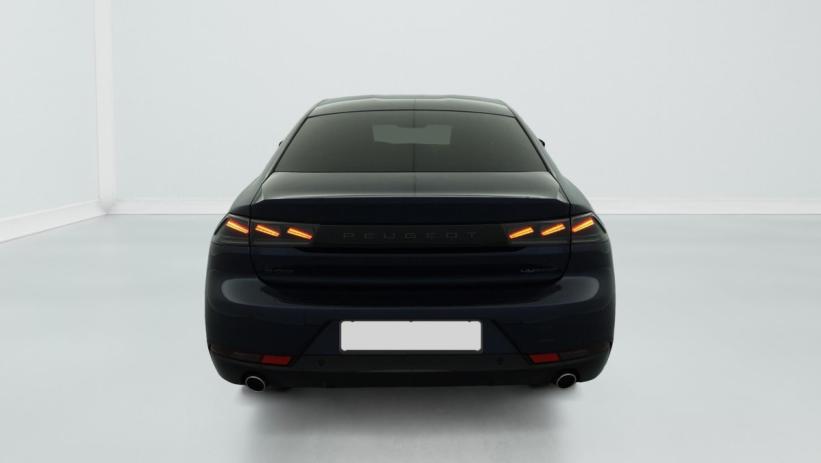 Aperçu du véhicule : Hybrid 180 e-EAT8 Allure