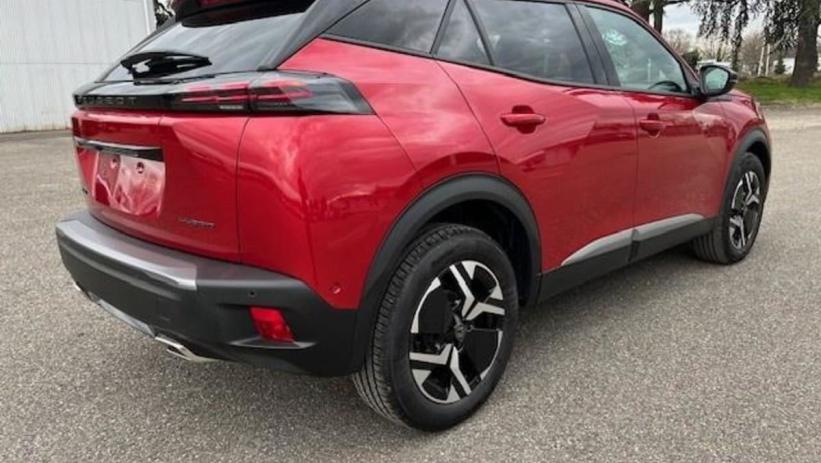 Aperçu du véhicule : Hybrid 136 e-DCS6 Allure