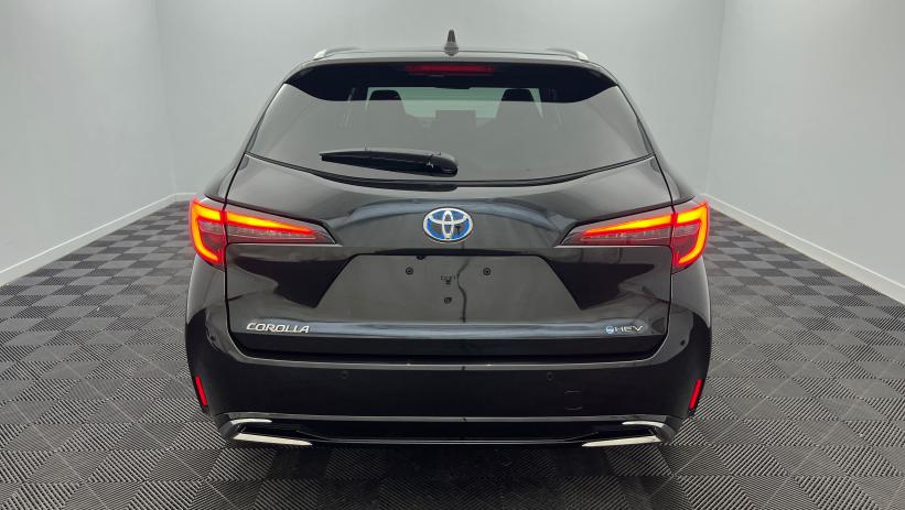 Aperçu du véhicule : Hybride 178ch Design Noir Intense avec 2390€ d'équipements inclus