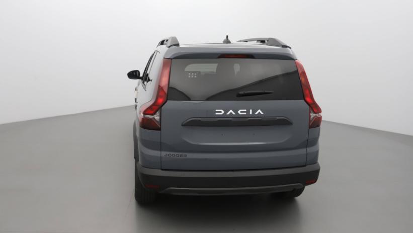 Aperçu du véhicule : 1.0 ECO-G 100CH EXPRESSION 7 PLACES -24