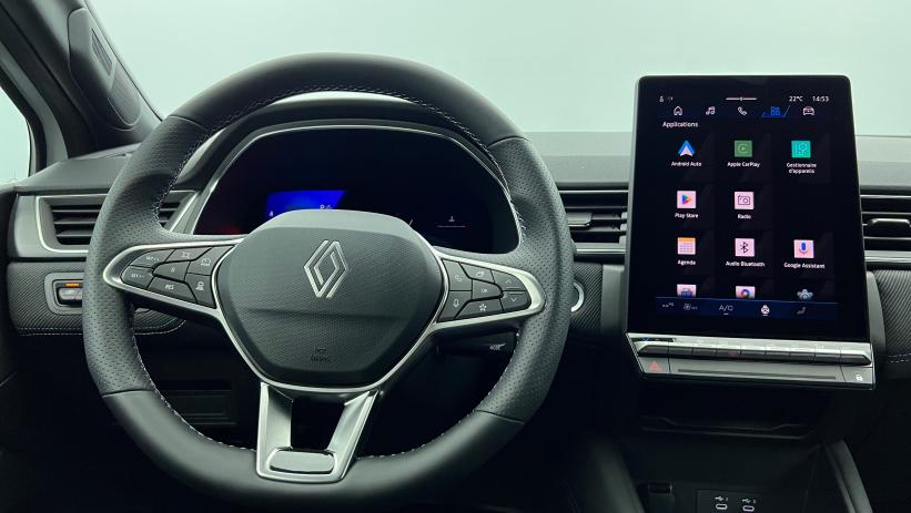 Aperçu du véhicule : E-Tech full hybrid 145 Esprit Alpine Blanc Nacré avec 1700€ d'équipements inclus