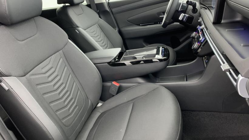 Aperçu du véhicule : 1.6 T-GDI 253 Plug-in BVA6 Creative