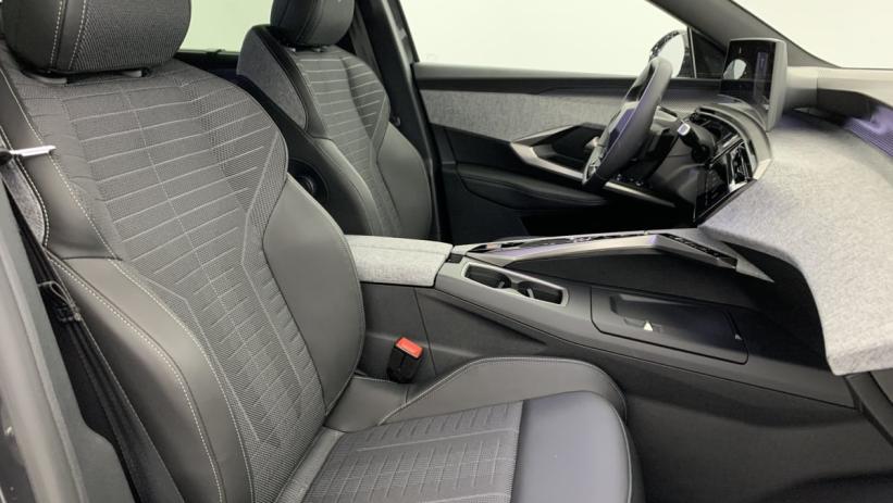 Aperçu du véhicule : Hybrid 145 e-DCS6 GT