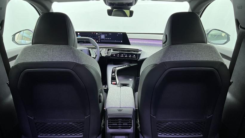 Aperçu du véhicule : Hybrid 145 e-DCS6 GT Bleu Ingaro avec 5550€ d'équipements inclus