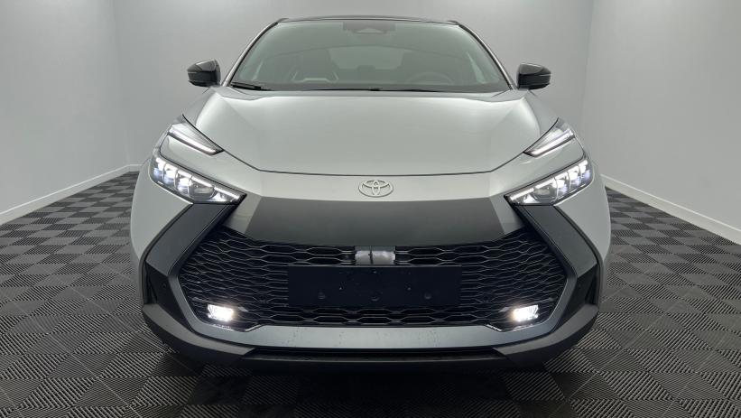 Aperçu du véhicule : Hybride Rechargeable 225 Collection Premiere Gris Minéral - Toit et arrière Noir