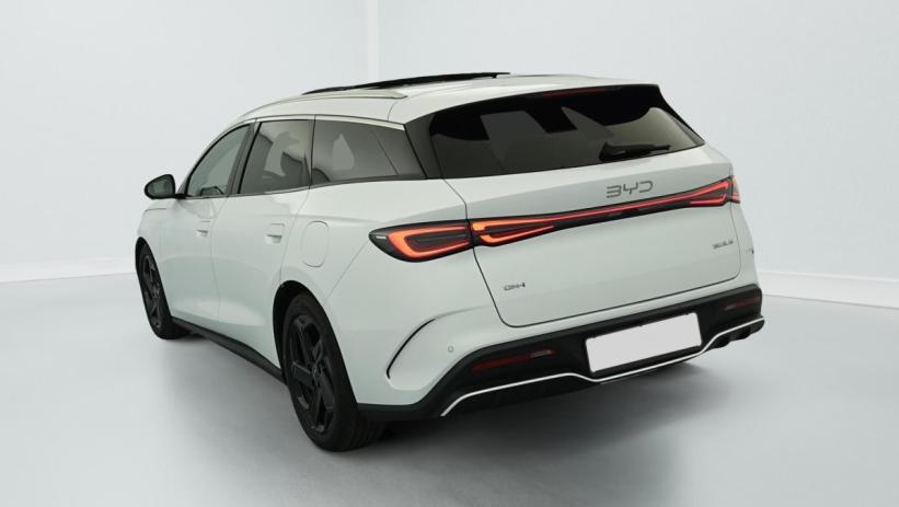 Aperçu du véhicule : 1.5l DM-i 156 kW PHEV Comfort
