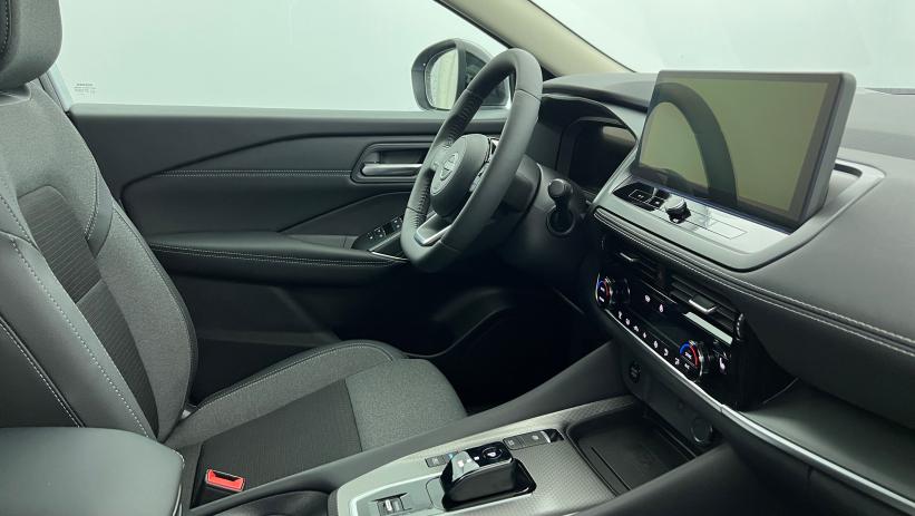 Aperçu du véhicule : Hybrid Nouveau e-Power Gen3 205 ch N-Connecta Blanc nacré avec 2450€ d'équipements inclus
