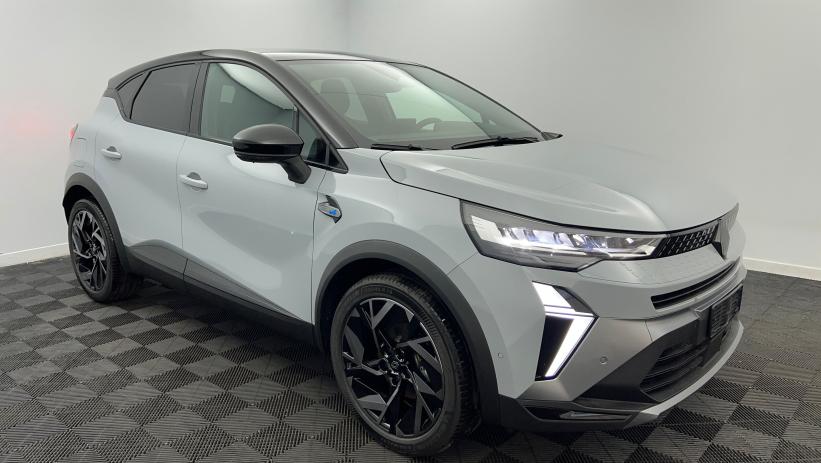 Aperçu du véhicule : E-Tech full hybrid 160 ch esprit Alpine Gris rafale - Toit Noir Etoilé avec 1100€ d'équipements inclus