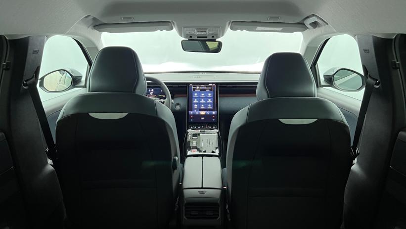 Aperçu du véhicule : Nouveau Hybrid 145 ch e-DCS6 Plus Vert Astoria - Toit Noir Perla Nera avec 2550€ d'équipements inclus