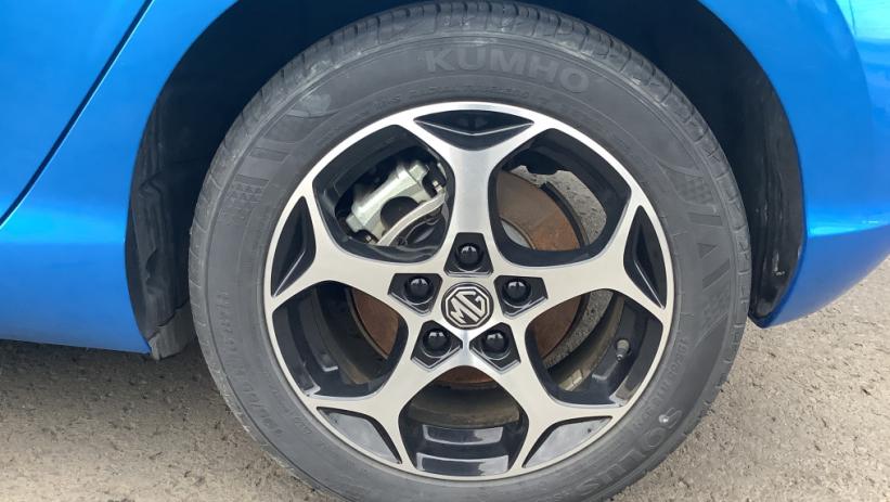 Aperçu du véhicule : MG3 1.5 L Hybrid+ 195 ch Comfort