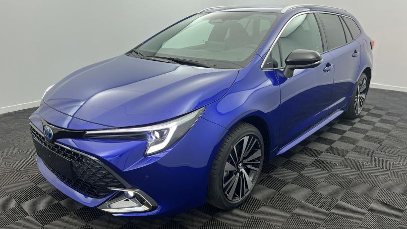 Aperçu du véhicule : Hybride 178ch Design Bleu Genièvre avec 2390€ d'équipements inclus