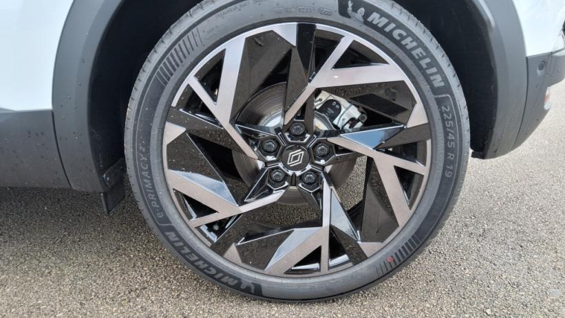 Aperçu du véhicule : CAPTUR E-Tech full hybrid 160 ch esprit Alpine