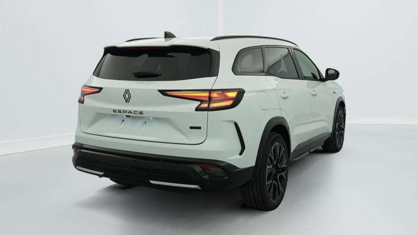 Aperçu du véhicule : FULL HYBRID E-TECH 200 CH 7PL ESPRIT ALPINE