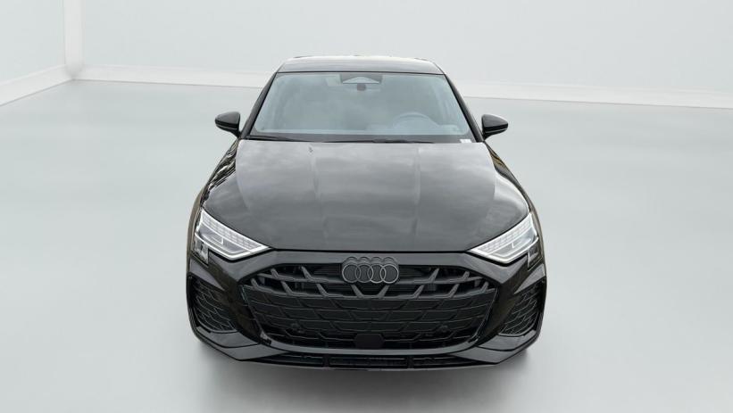 Aperçu du véhicule : 45 TFSI E HYBRIDE RECHARGEABLE 272 S TRONIC 6 S LINE