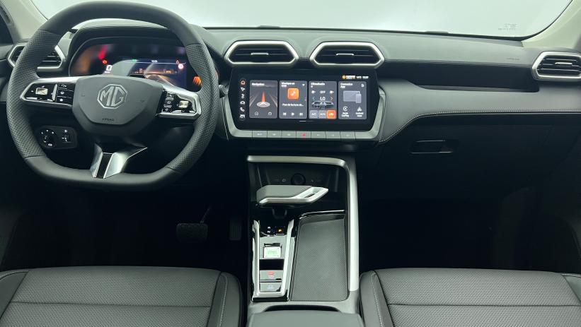 Aperçu du véhicule : 1.5 L Hybrid+ 197 ch Toit panoramique ouvrant Luxury Camden Grey avec 650€ d'équipements inclus