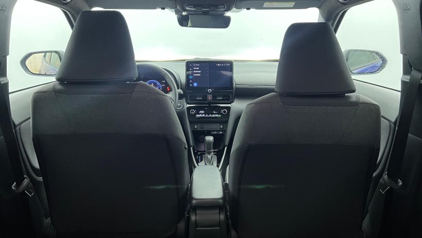 Aperçu du véhicule : Hybride 130ch 2WD Design Bleu Genièvre avec 2150€ d'équipements inclus
