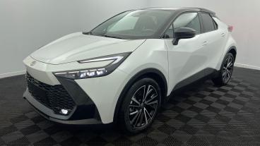 Aperçu du véhicule : Hybride Rechargeable 225 Collection Blanc Lunaire nacré - Toit Noir avec 3700€ d'équipements inclus