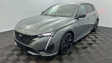 Aperçu du véhicule : BlueHDi 130ch S&S EAT8 GT Gris Selenium avec 4500€ d'équipements inclus