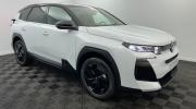 Aperçu du véhicule : Nouveau Hybrid 145 ch e-DCS6 Plus Blanc Okénite - Toit Noir Perla Nera avec 2550€ d'équipements inclus
